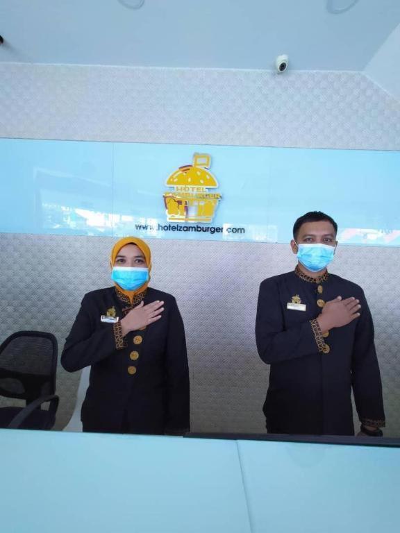 Hotel Zamburger Plaza Mahkota Melaka Zewnętrze zdjęcie