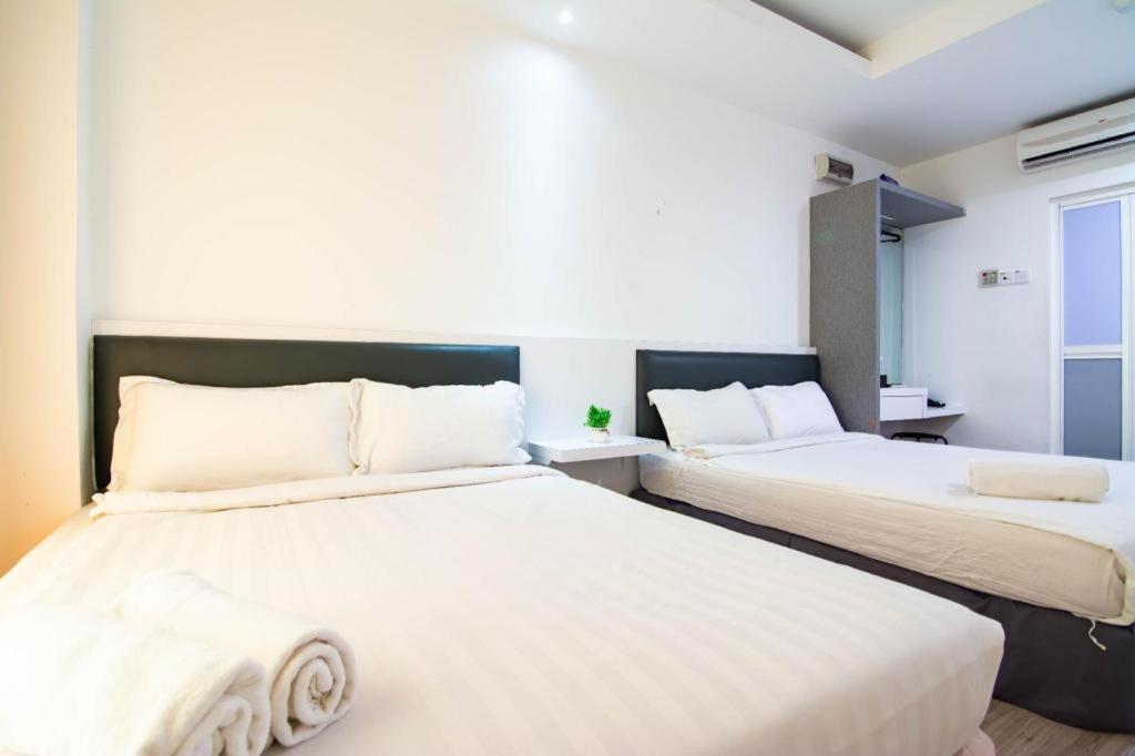 Hotel Zamburger Plaza Mahkota Melaka Zewnętrze zdjęcie