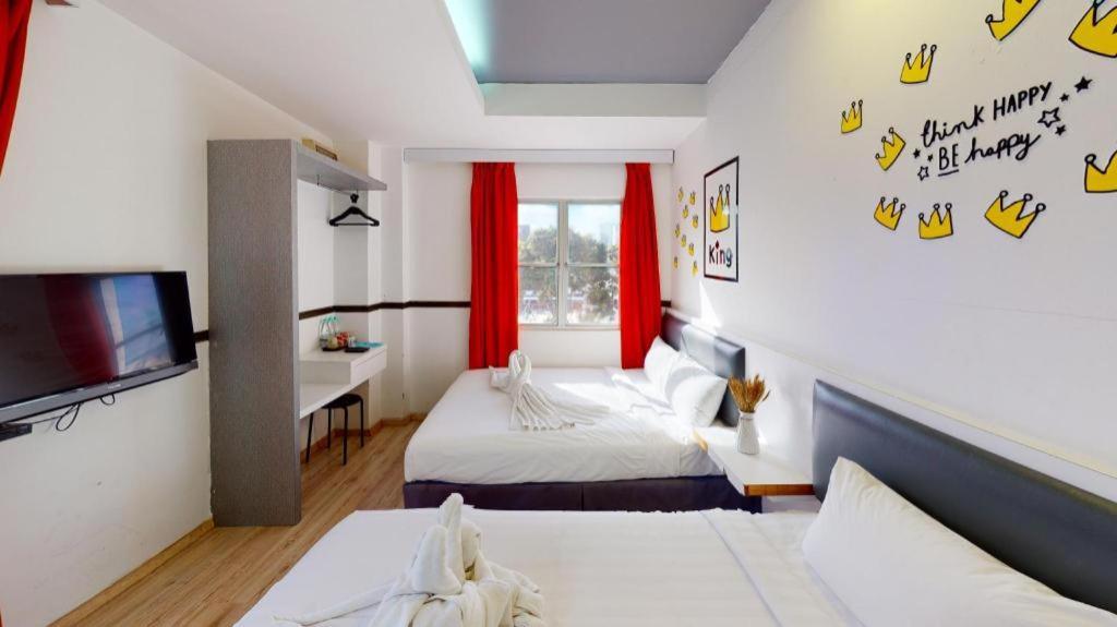 Hotel Zamburger Plaza Mahkota Melaka Zewnętrze zdjęcie