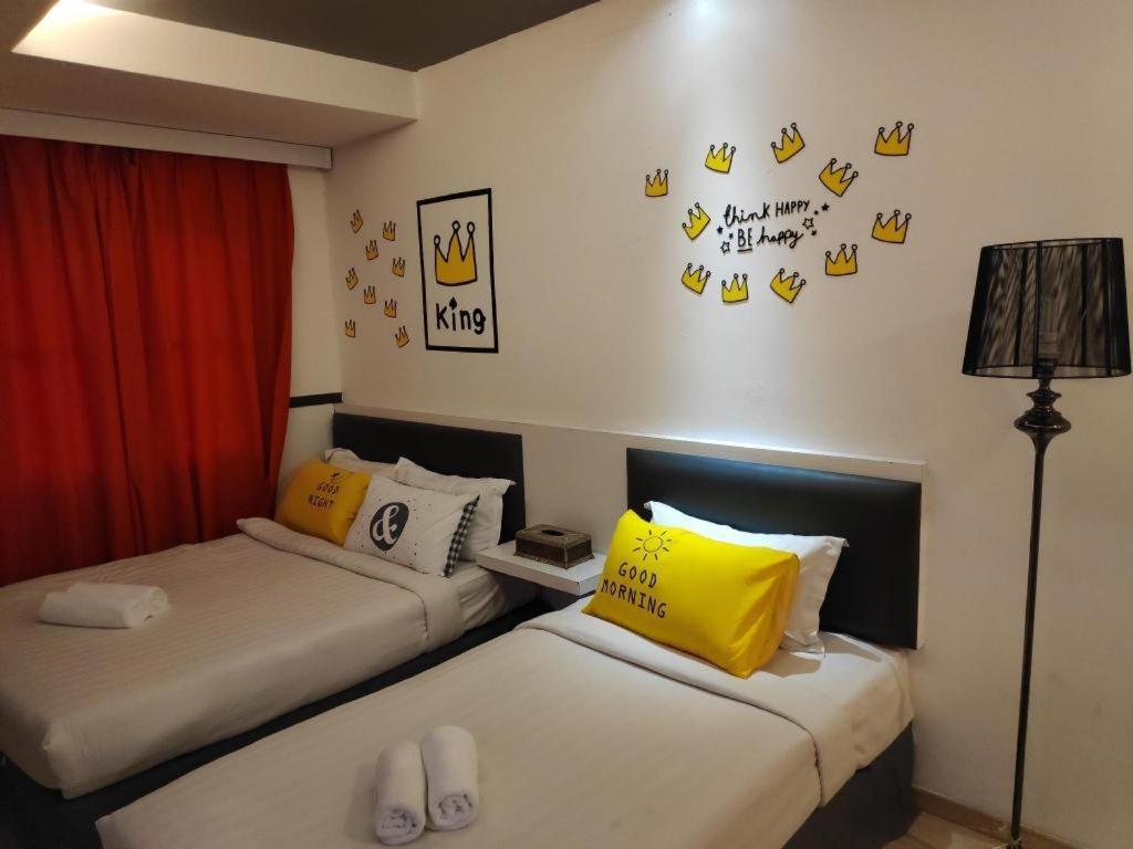Hotel Zamburger Plaza Mahkota Melaka Zewnętrze zdjęcie