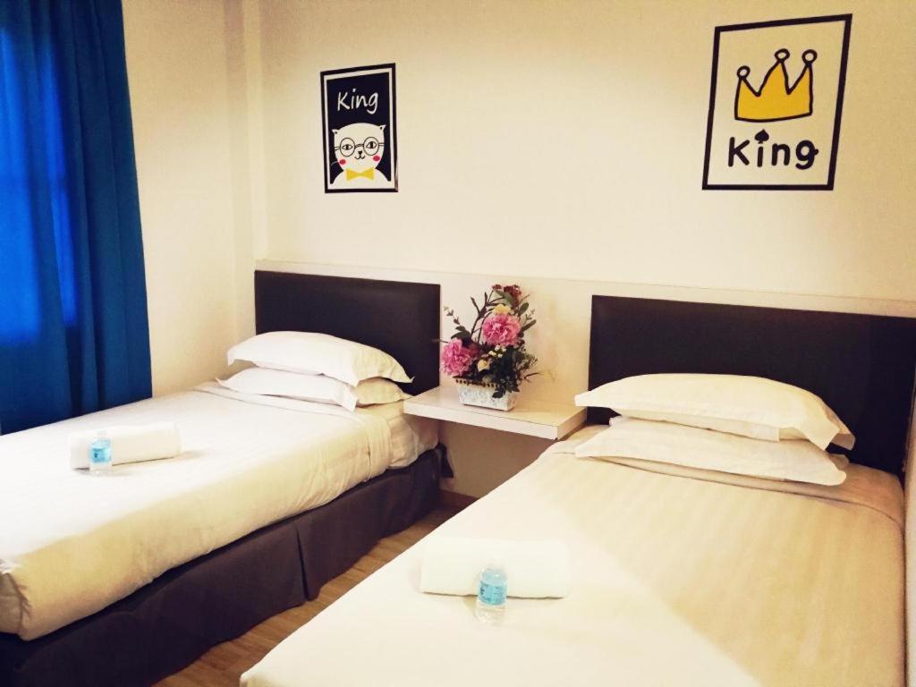 Hotel Zamburger Plaza Mahkota Melaka Zewnętrze zdjęcie