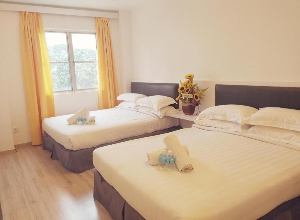 Hotel Zamburger Plaza Mahkota Melaka Zewnętrze zdjęcie