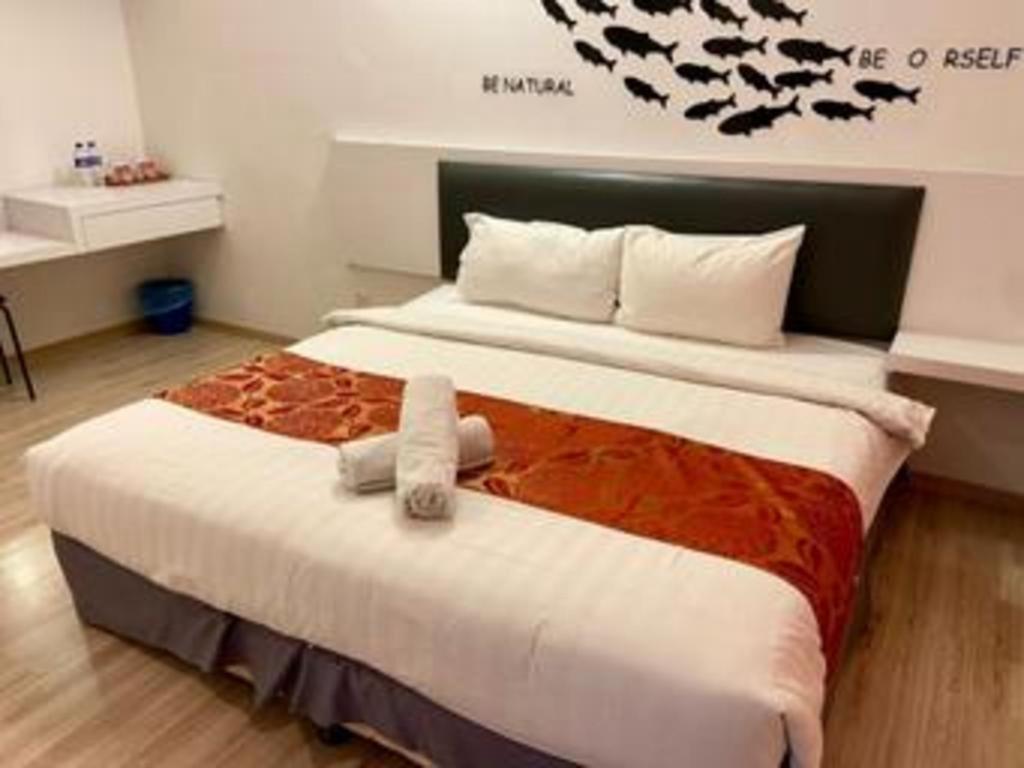 Hotel Zamburger Plaza Mahkota Melaka Zewnętrze zdjęcie